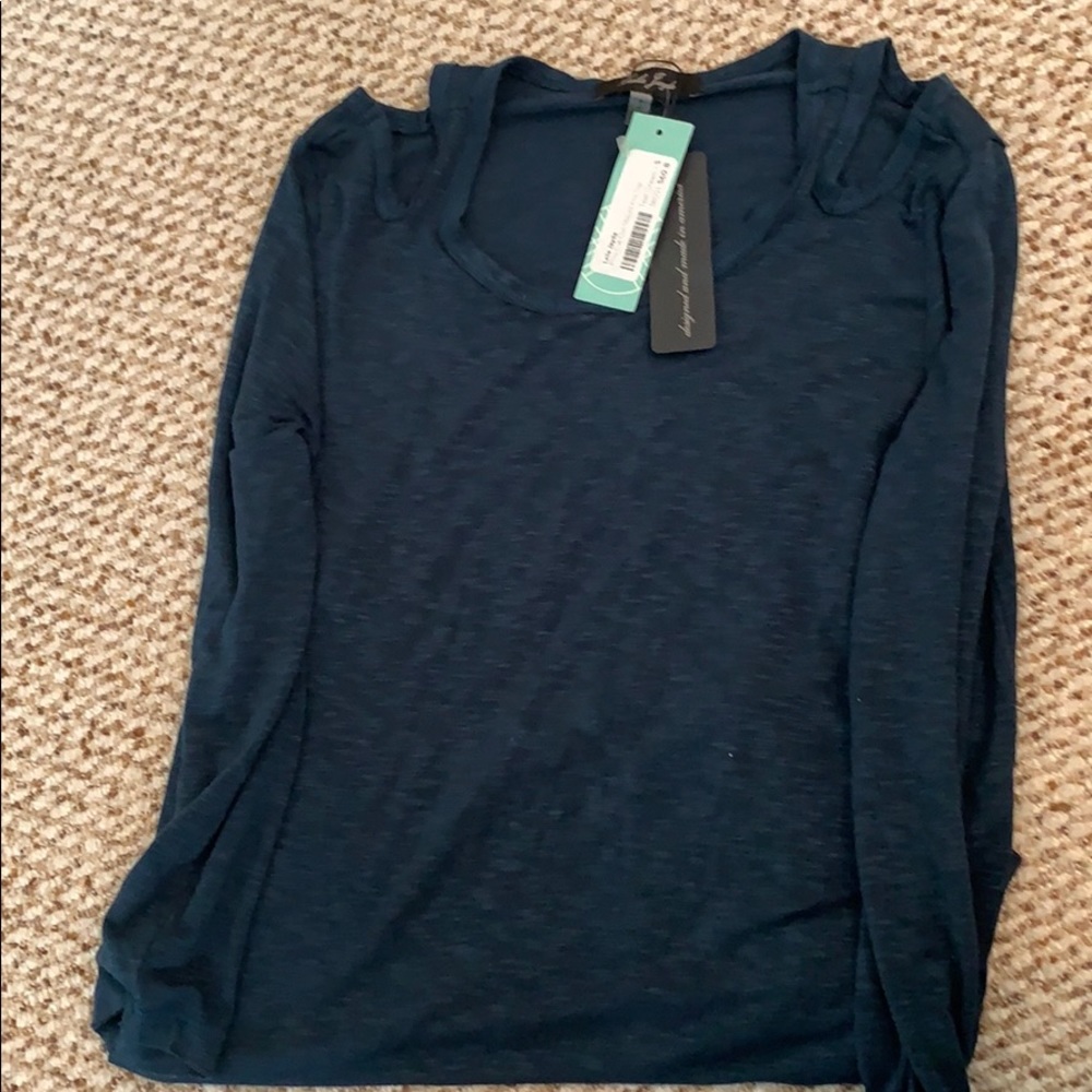 Laila Jayde long sleeve top